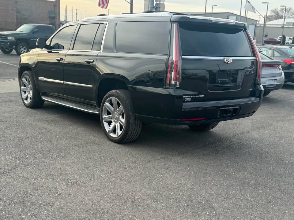 2018 Cadillac Escalade ESV
