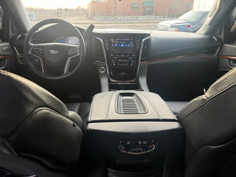 2018 Cadillac Escalade ESV