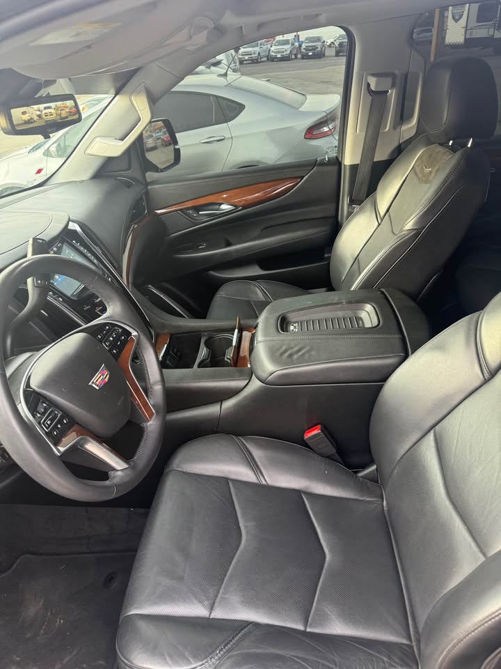 2018 Cadillac Escalade ESV