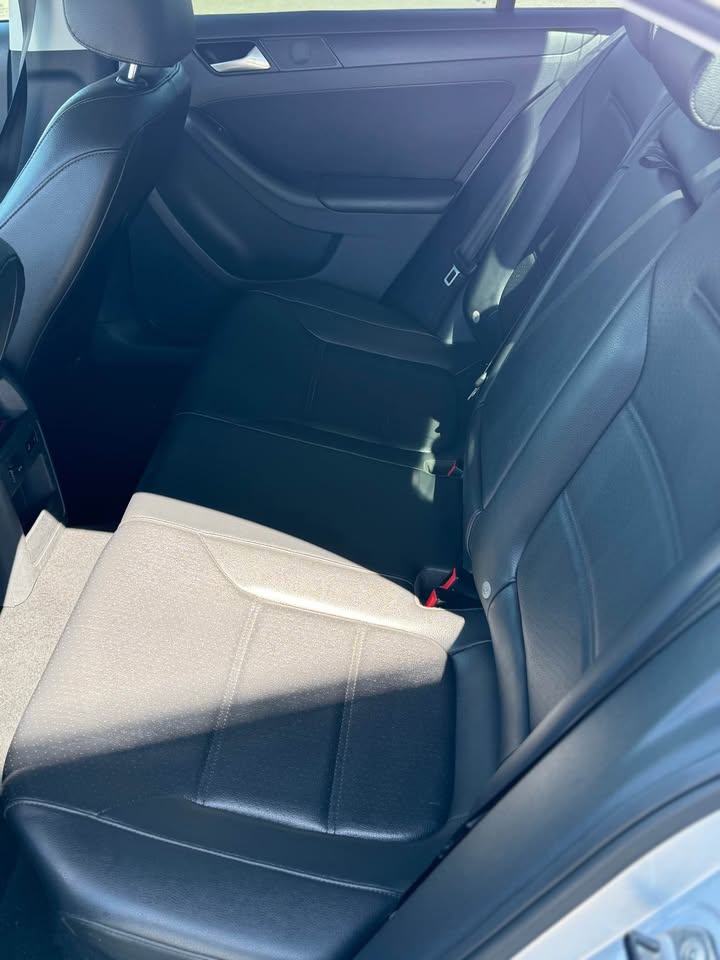 2014 Volkswagen jetta 1.8T SE Sport Sedan 4D