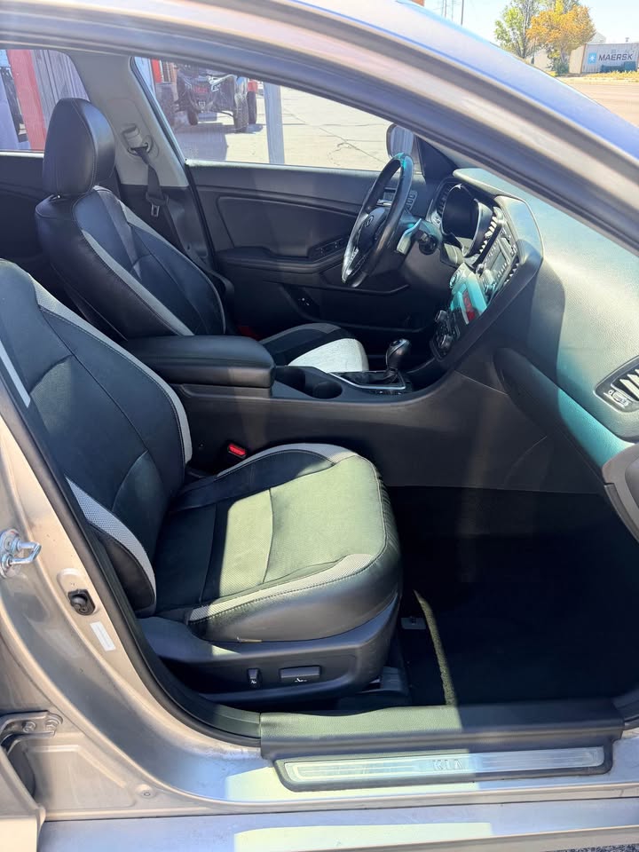
								2013 Kia optima Sx full									