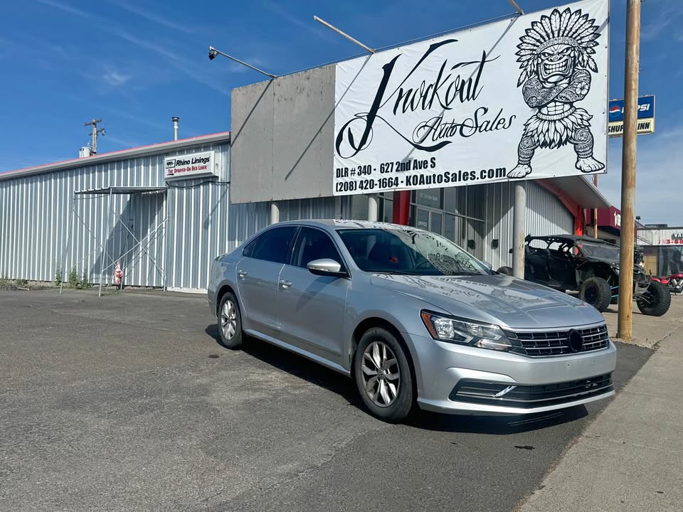 2016 Volkswagen passat 1.8T S Sedan 4D