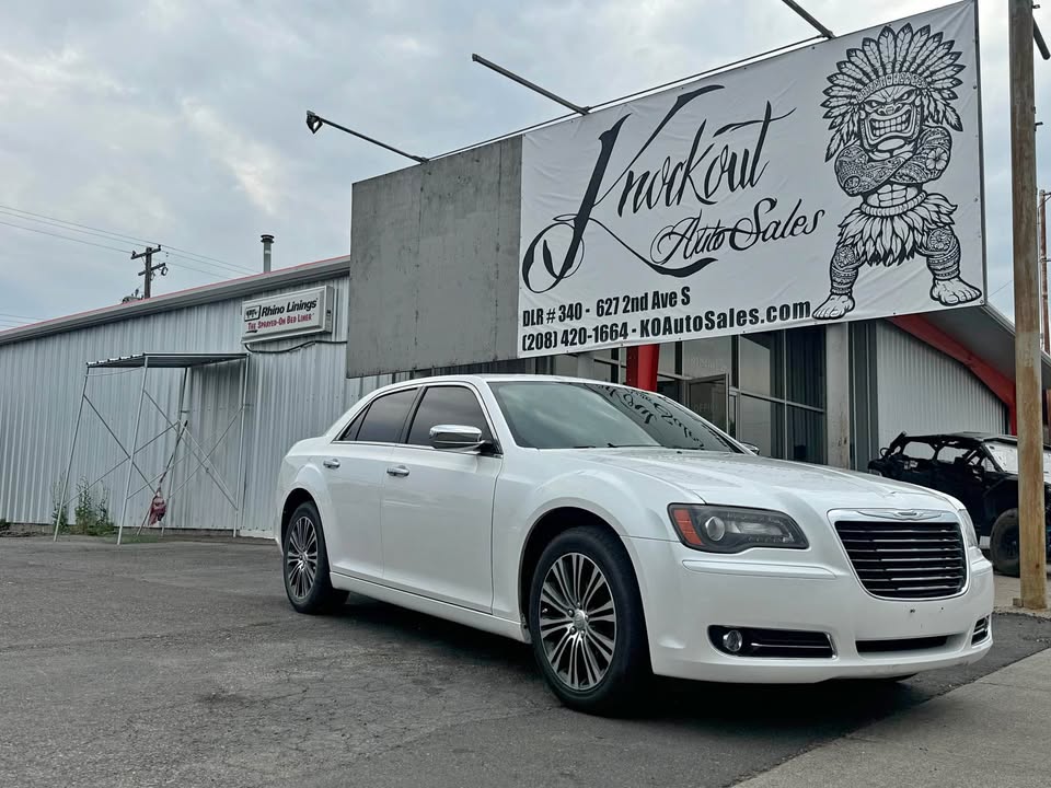 2014 Chrysler 300S V6 Sedan 4D