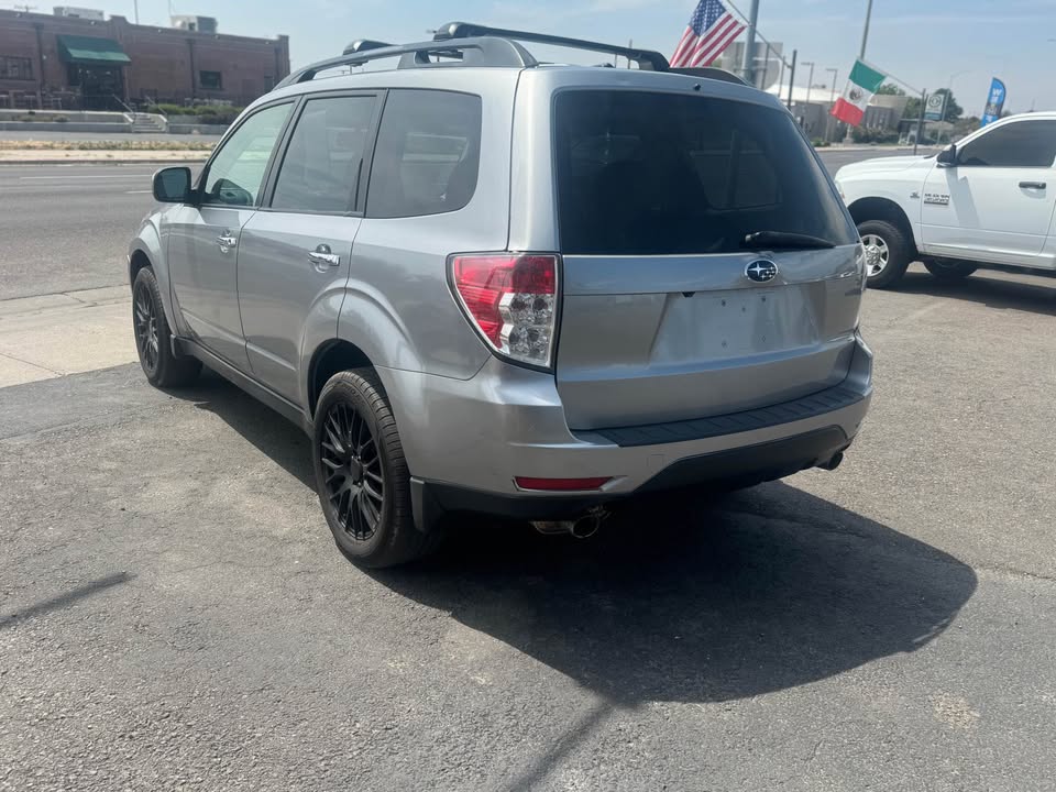 2011 Subaru forester 2.5X Premium Sport Utility 4D