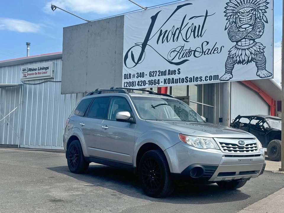 2011 Subaru forester 2.5X Premium Sport Utility 4D