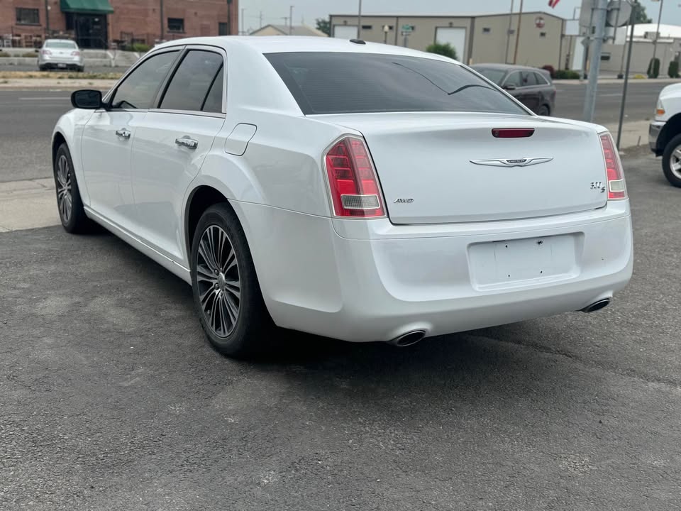 2014 Chrysler 300S V6 Sedan 4D