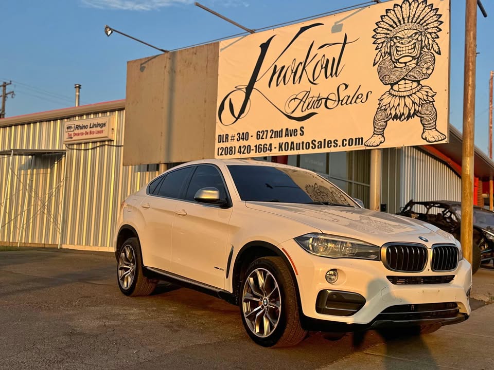 2016 BMW x6 xDrive35i Sport Utility 4D
