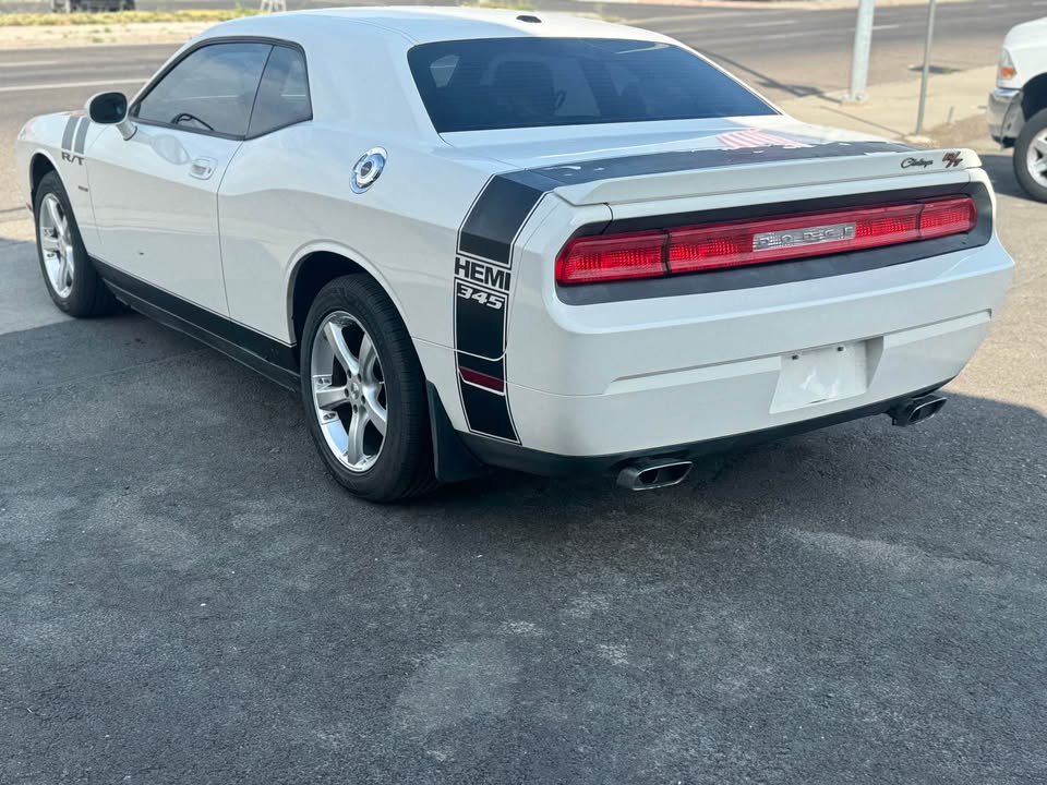 
								2010 Dodge challenger R/T Plus Coupe 2D full									
